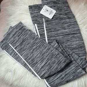 6 for $30‼or 3 for $19‼ leggings new with tag